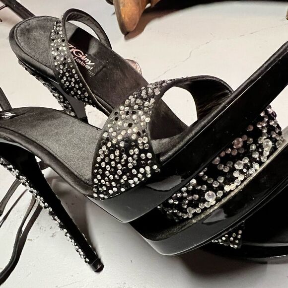 Size 8 ZIGIny’s Black Label Rhinestone Platforms - Picture 4 of 4